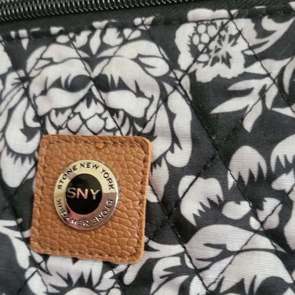 🌿Stone Mountain NY Quilted Floral Tote Bag NWT Black Tan Boho Chic Shoulder Bag - Picture 6 of 11